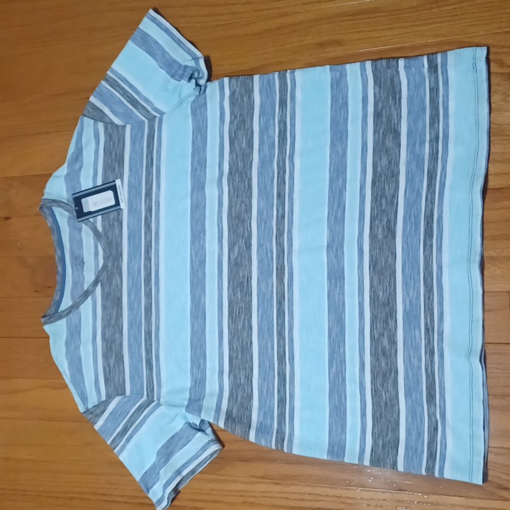 Roundtree & Yorke soft washed v neck tee